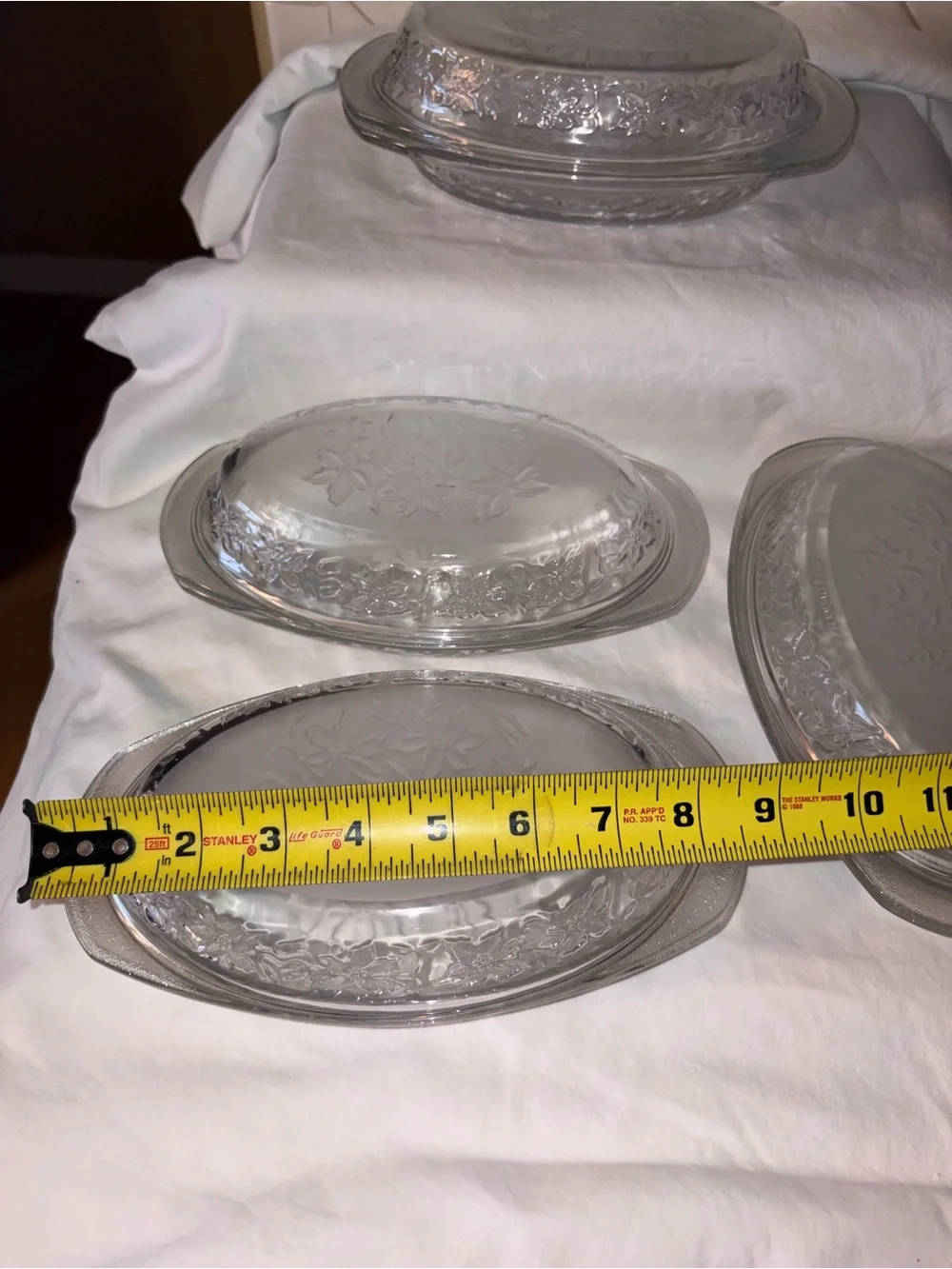 Like new disc Princess House Fantasia set of 4 Individual Casserole dishes
